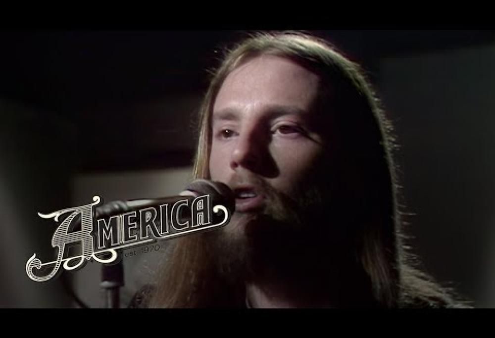 America - A Horse With No Name