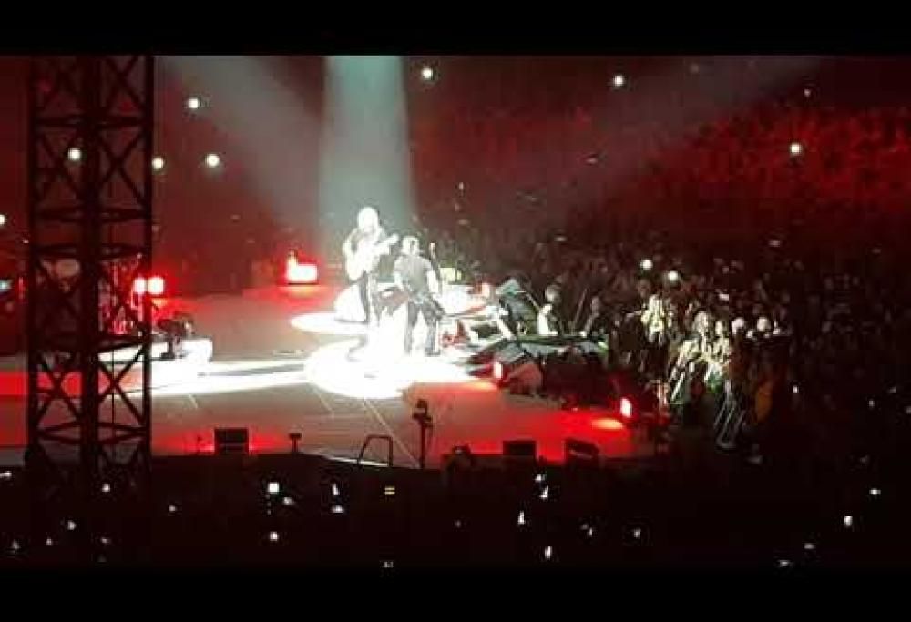 Metallica: a Bologna omaggiano Lucio Dalla con Caruso nell'ultima data italiana! Guarda il video