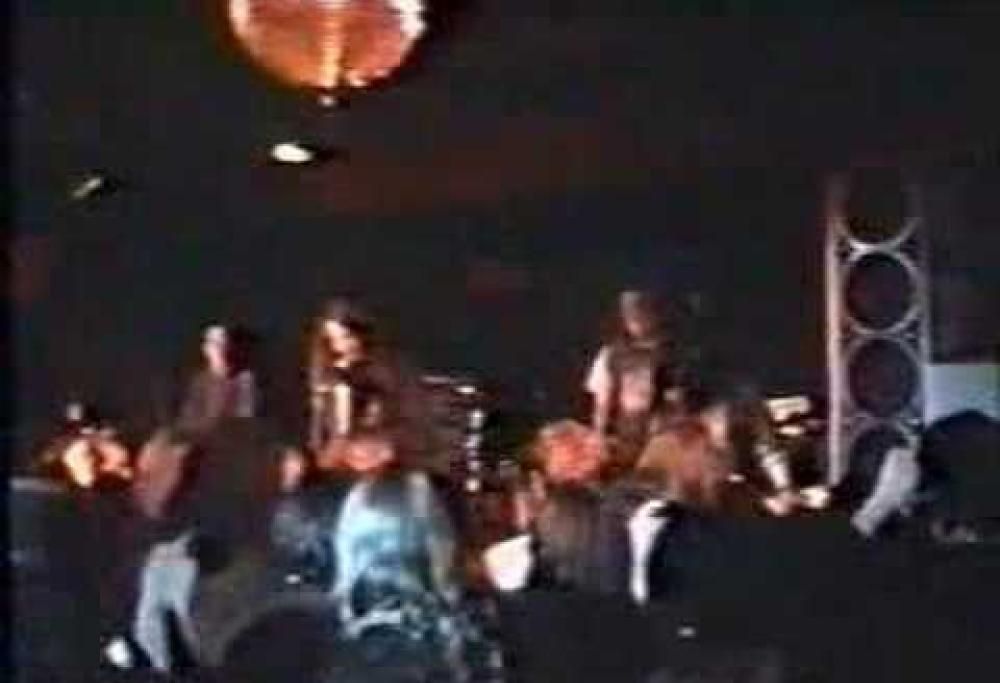 Temple Of The Dog - Hunger Strike (live)