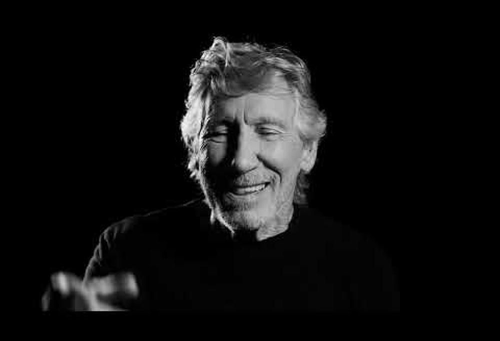 Roger Waters racconta la realizzazione di The Dark Side Of The Moon REDUX in un nuovo documentario. Guardalo qui