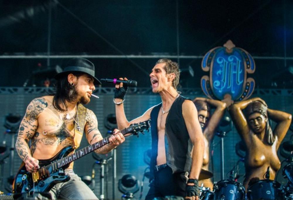 Jane’s Addiction in concerto