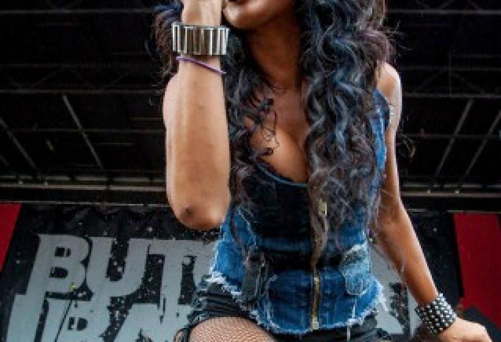 Butcher Babies Live