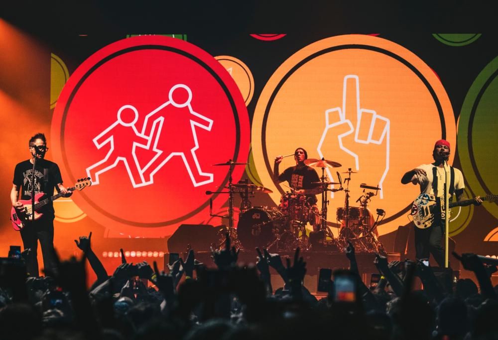 Blink-182: guarda le foto più belle del concerto a Bologna