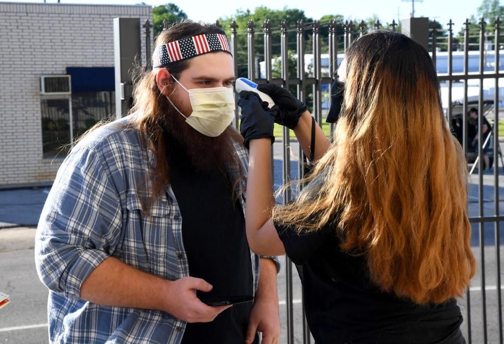 Coronavirus, testato negli USA un concerto con il distanziamento sociale. Ecco come funziona! Guarda le foto