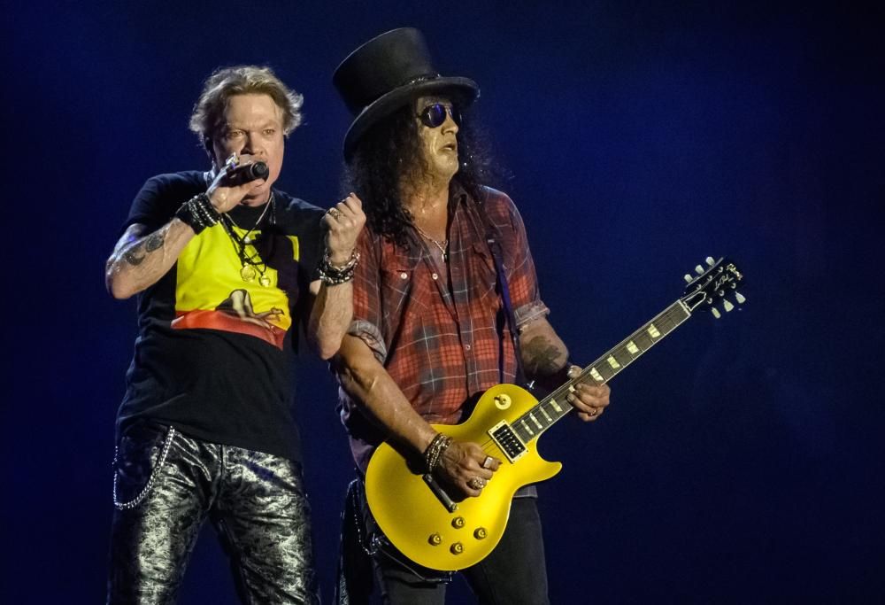 Guns N’ Roses: guarda le foto più belle del concerto a Glastonbury (con anche Dave Grohl)!