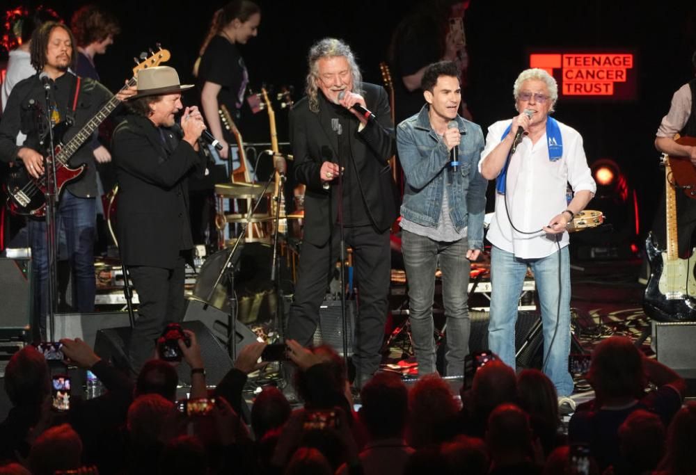 Teenage Cancer Trust 2024: guarda le foto più belle della serata con Eddie Vedder, Roger Daltrey, Robert Plant, Paul Weller…