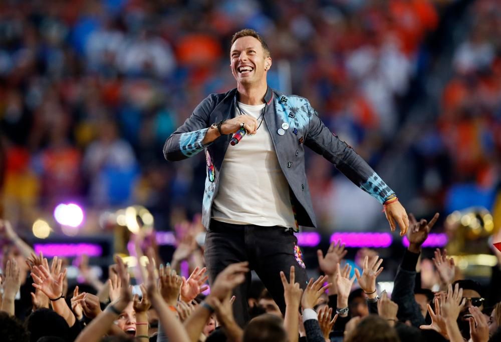 Buon compleanno Chris Martin! Guarda le foto più belle del leader dei Coldplay