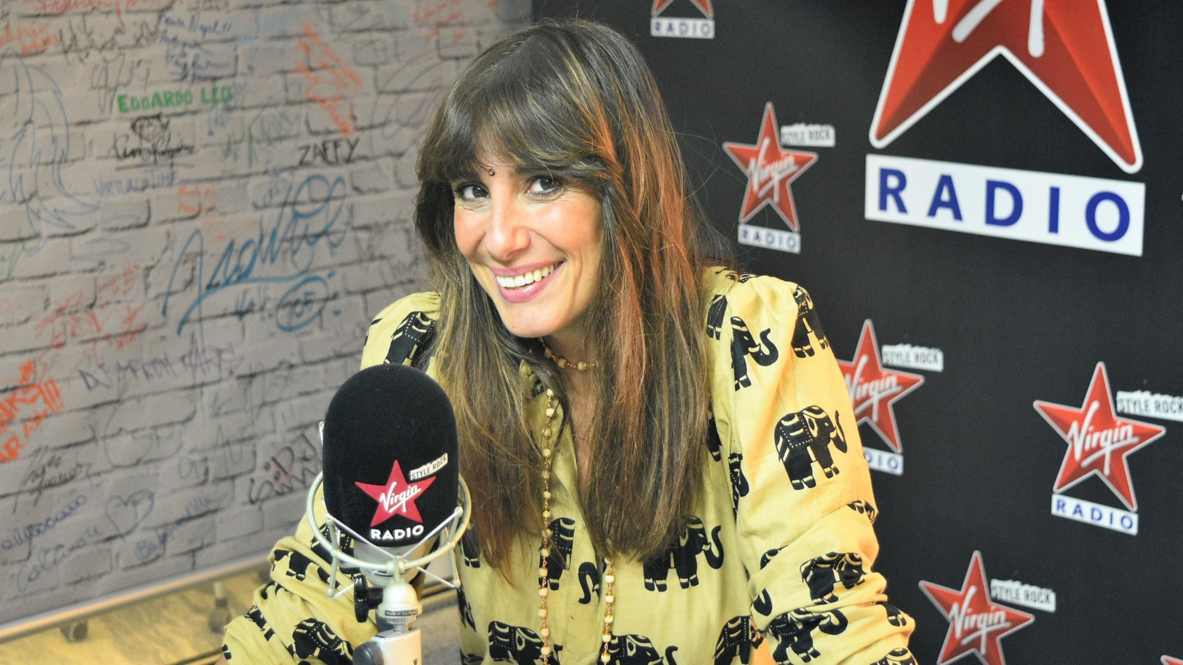 Paola Maugeri legge la biografia di Mozart. Guarda il video e ascolta i podcast estratti dal libro Eterni di Elisa Giobbi