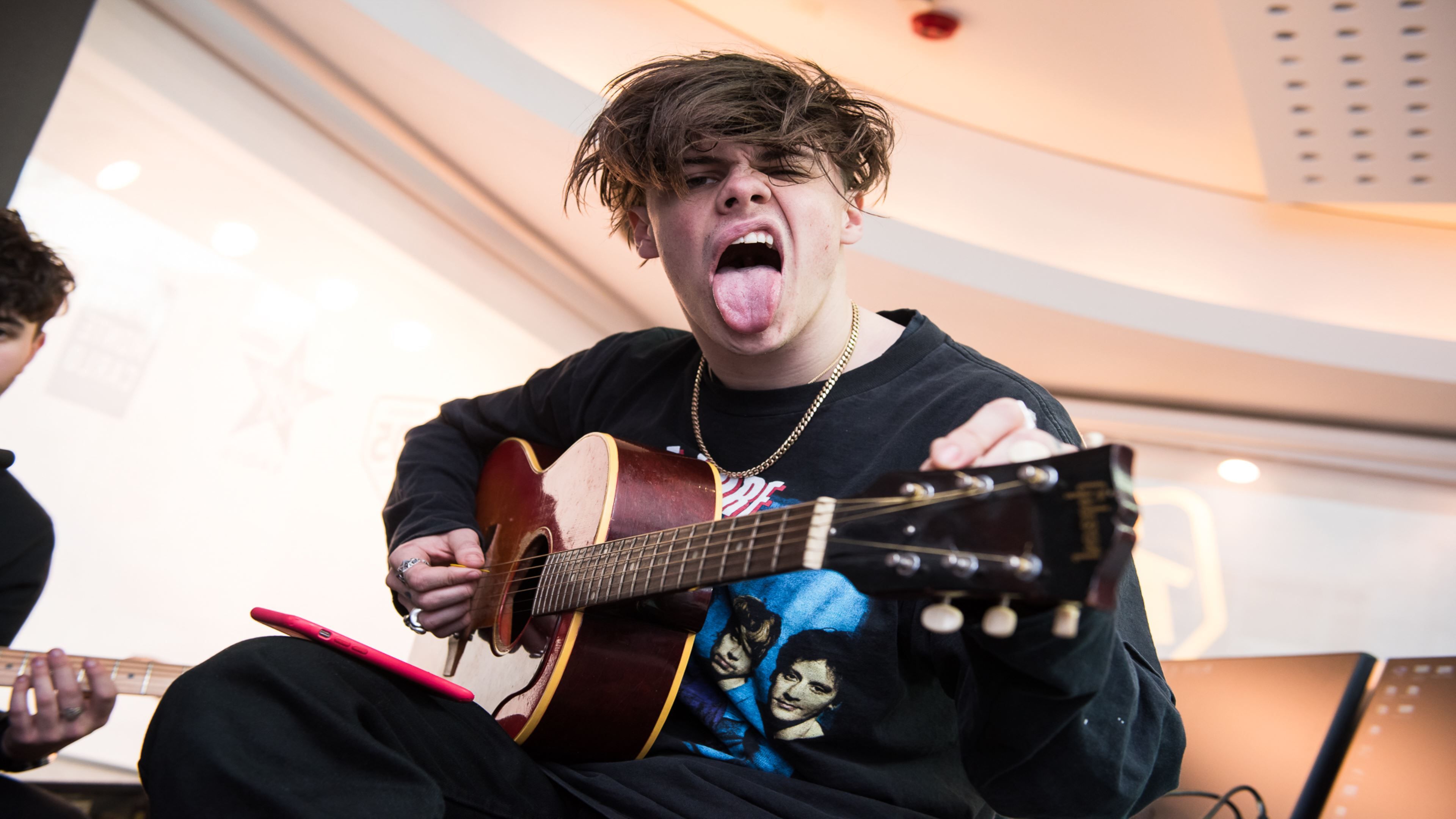 Yungblud: guarda l'esibizione live negli studi di Virgin Radio
