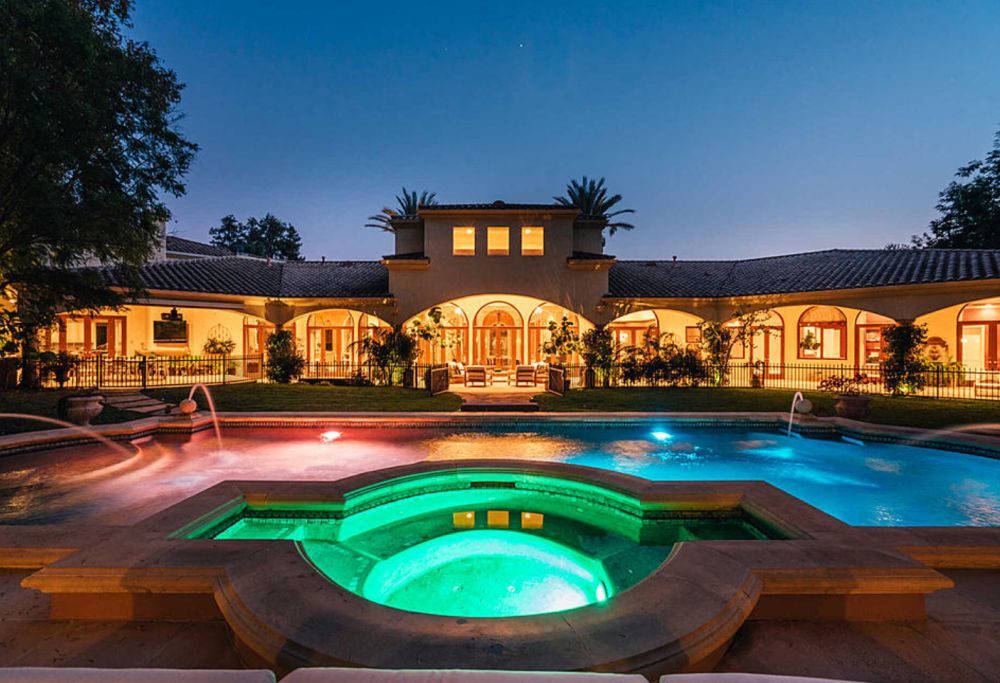 Nikki Sixx: in vendita la sua casa di Los Angeles a 5 milioni 700k dollari. Guarda le foto