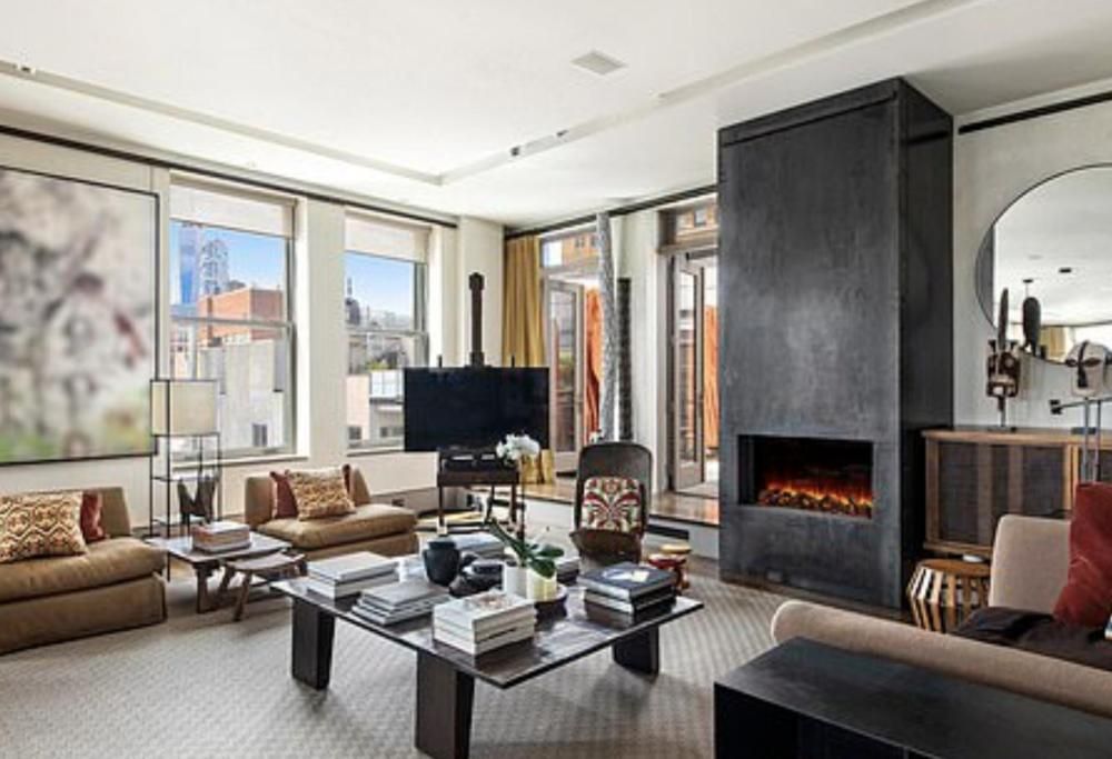 David Bowie: il suo appartamento a New York è stato venduto per poco più di 14 milioni di euro. Guarda le foto