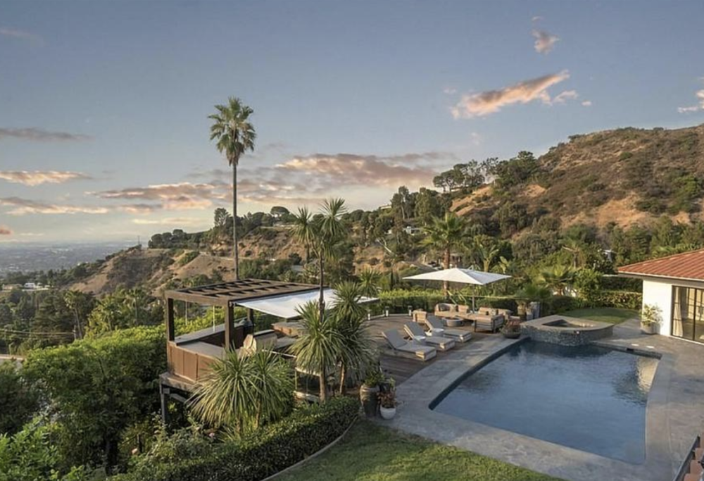 Muse, Dominic Howard ha venduto la sua casa a Los Angeles per poco più di 6 milioni di euro. Guarda le foto