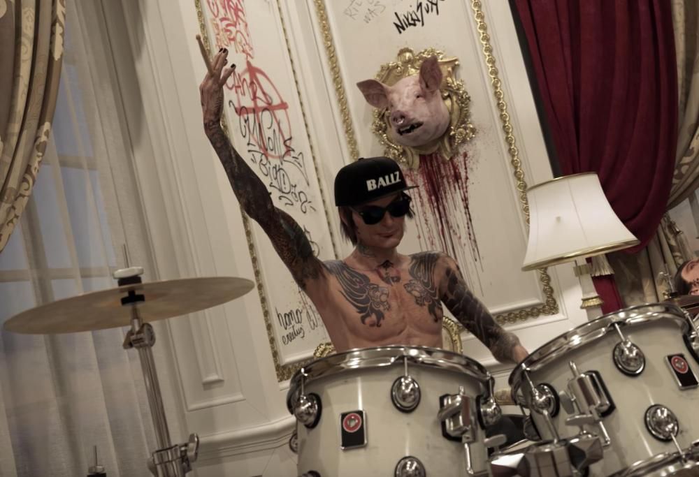 Tommy Lee ha pubblicato il nuovo singolo Bouncy Castle: il video è bizzarro ed estremo. Guardalo qui