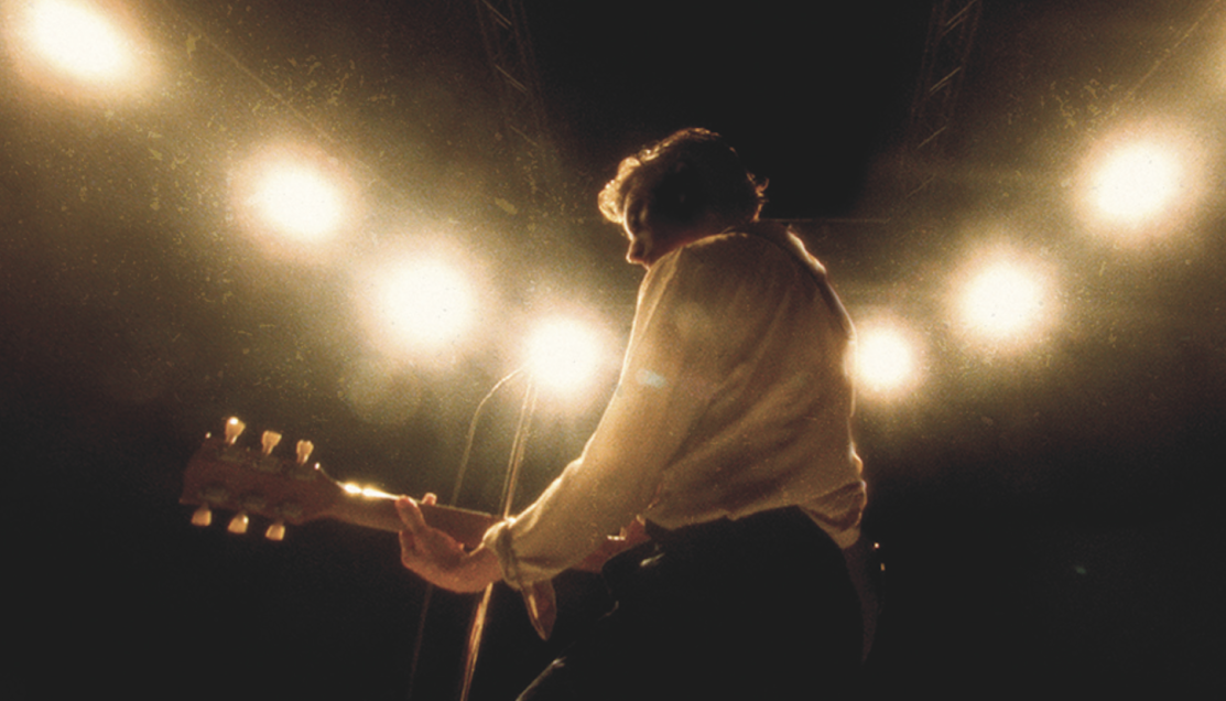 Arctic Monkeys + The Hives: scarica la webzine della data a I-Days Milano Coca-Cola 2023