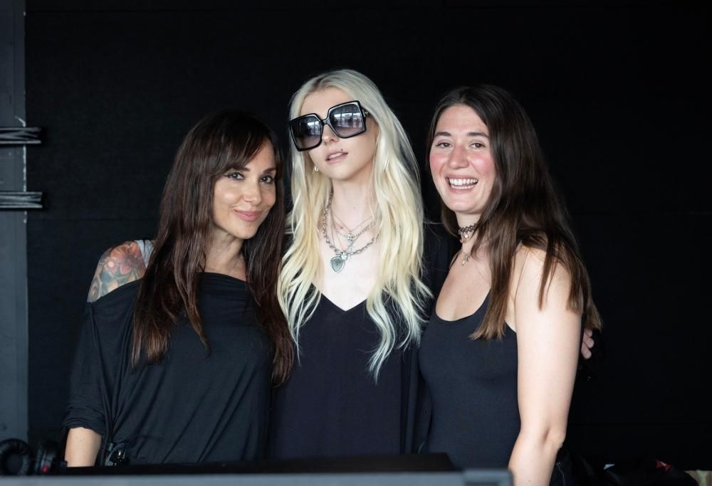 The Pretty Reckless: guarda le foto più belle dell’intervista a Taylor Momsen e Ben Phillips