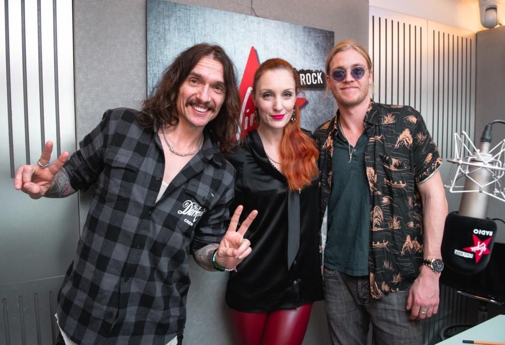 The Darkness: guarda le foto più belle dell’intervista negli studi di Virgin Radio
