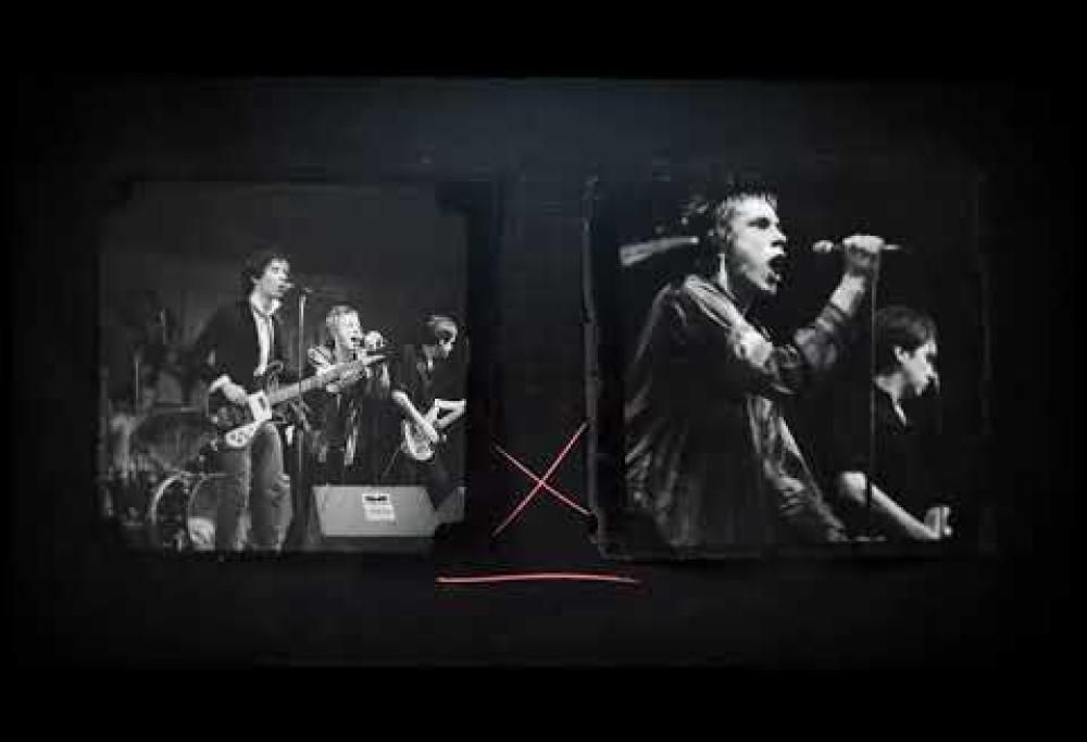 Sex Pistols: all'asta i manoscritti originali dei testi di John Lydon. Guarda il video