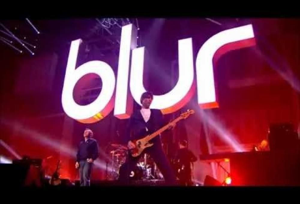 Blur - Song 2 (live)