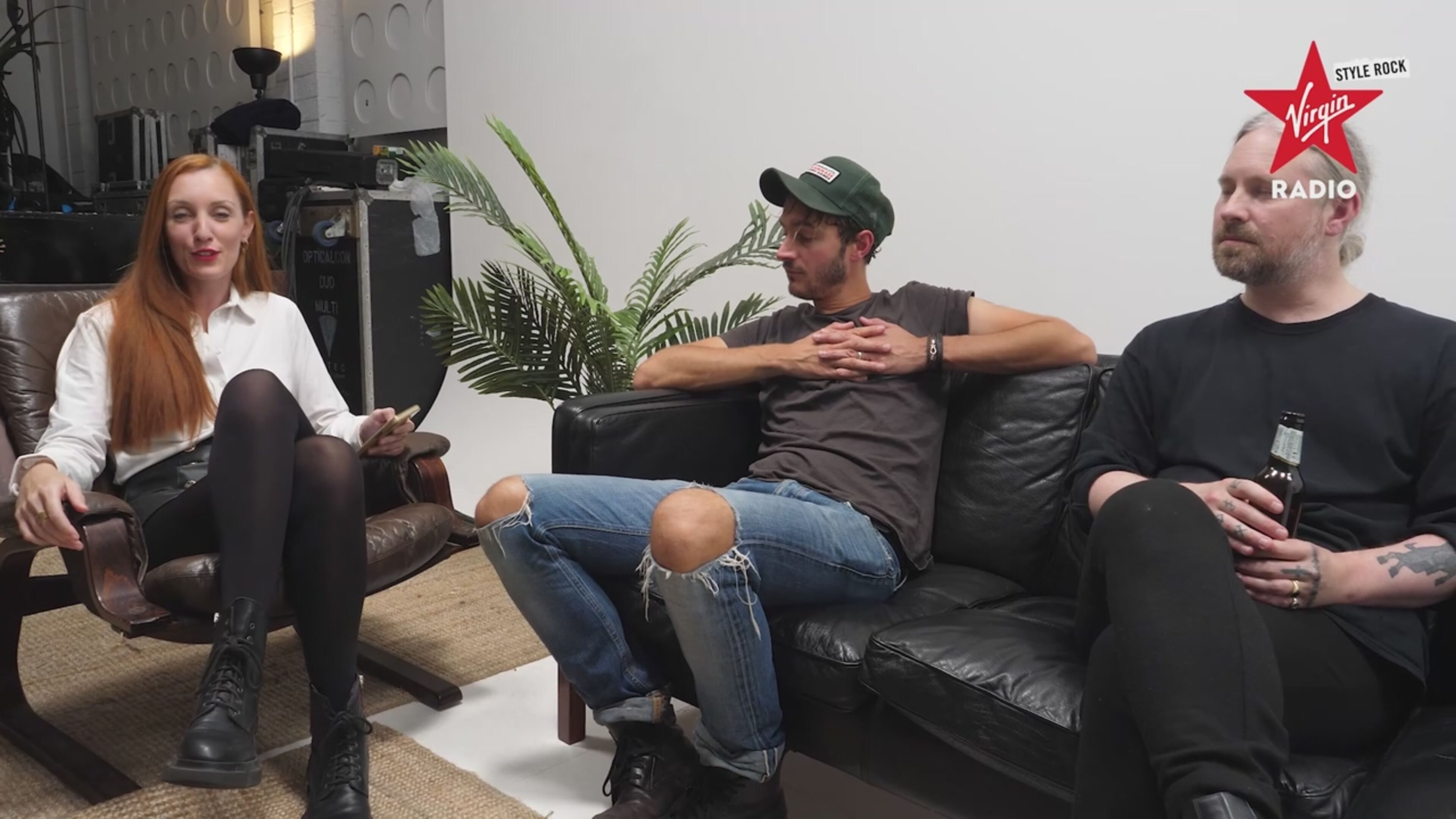 Editors: guarda l’intervista con Giulia Salvi