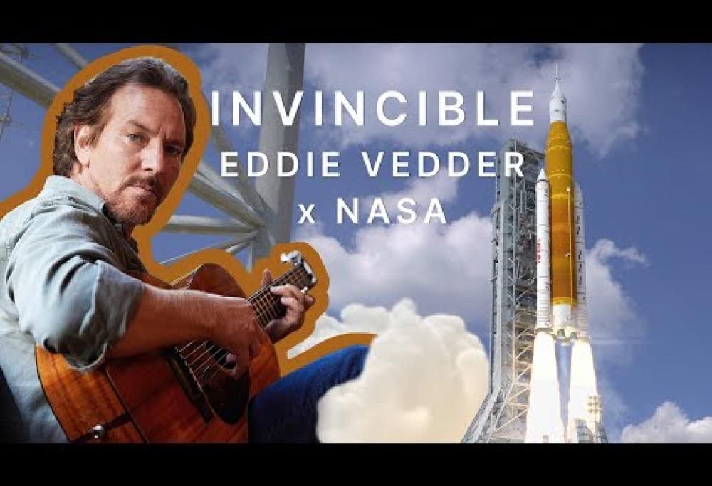 Eddie Vedder: pubblicato il video di "Invincible" realizzato con la NASA. Guardalo qui