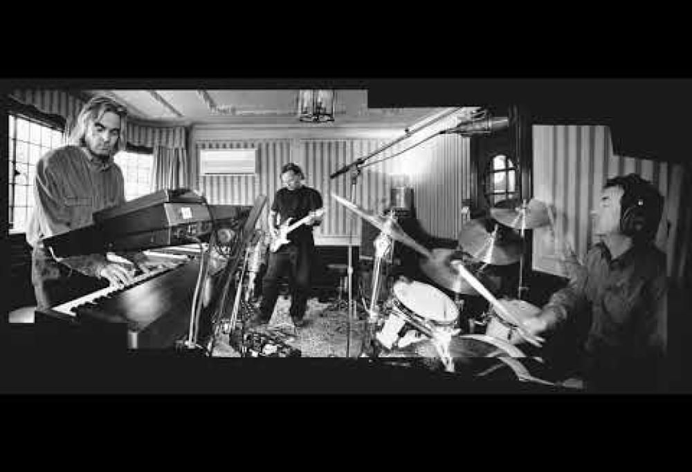 I Pink Floyd hanno pubblicato "Cosmic 13", la prima demo di Marooned in ricordo di Richard Wright. Ascoltala qui