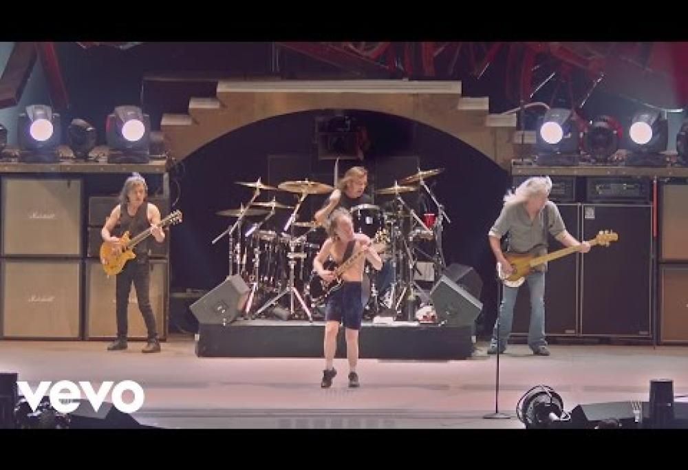 AC/DC – T.N.T. (live)