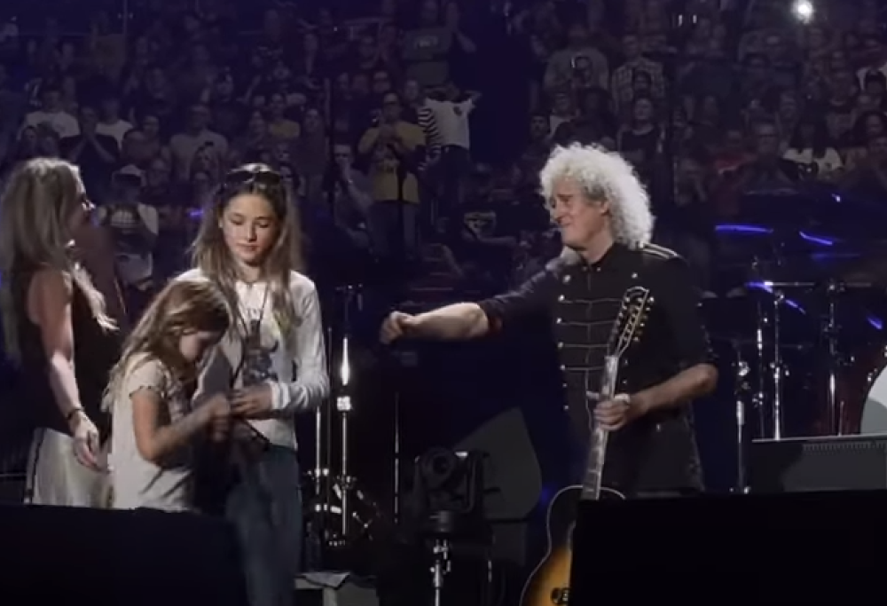 Brian May ha suonato Love Of My Life su richiesta della vedova di Taylor Hawkins: "era la canzone del loro matrimonio"