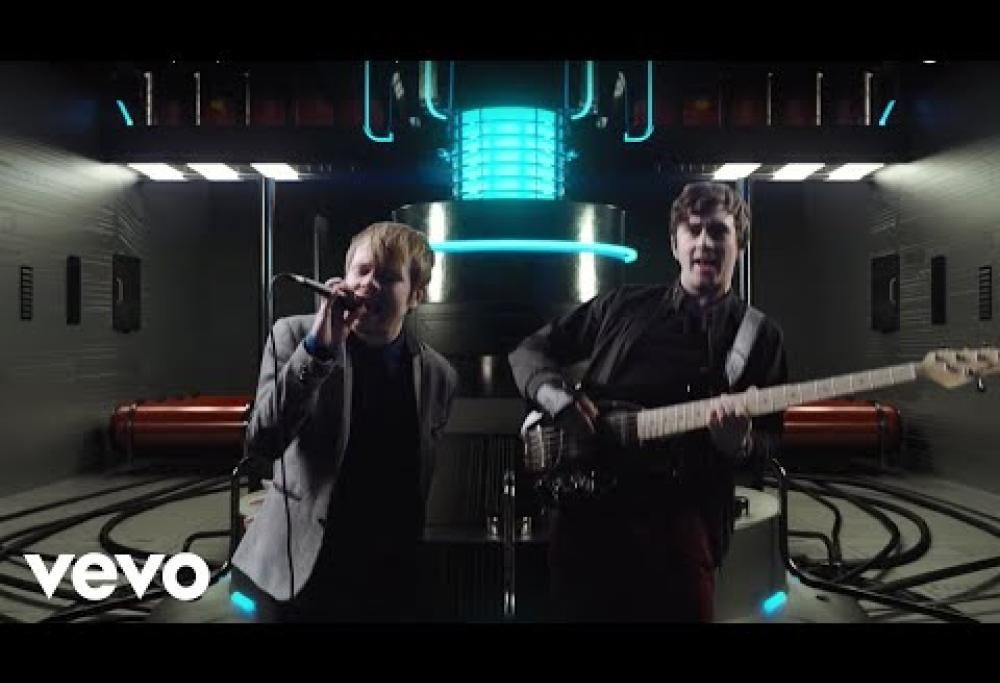 Enter Shikari - Torn Apart