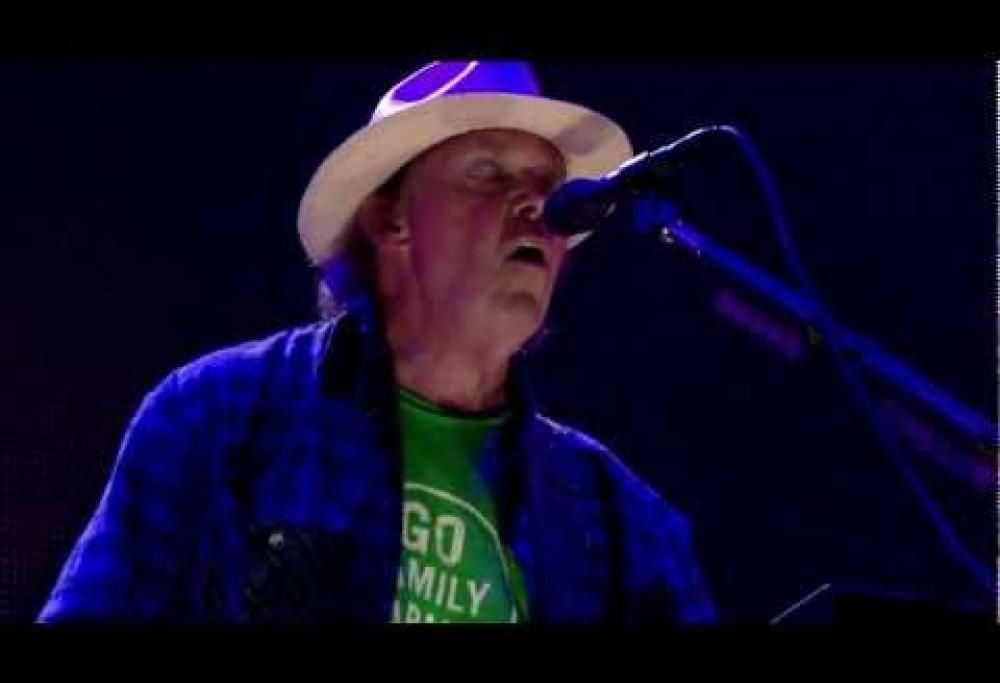 Neil Young and Crazy Horse - Like a Hurricane (Live at Farm Aid 2012)