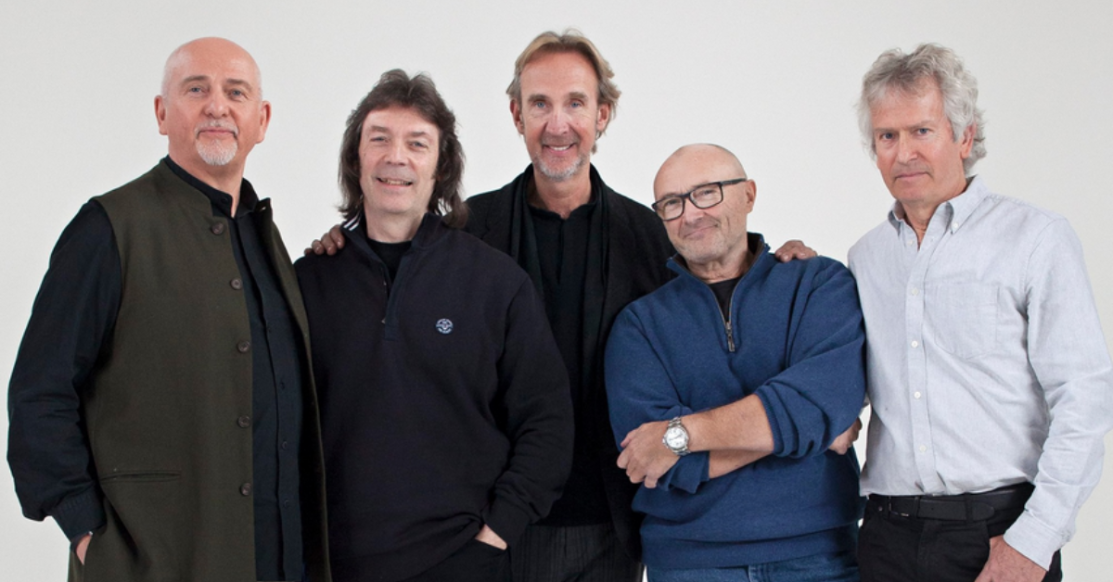 Genesis, Phil Collins ha mai imitato il modo di cantare di Peter Gabriel? La risposta del batterista diventato frontman
