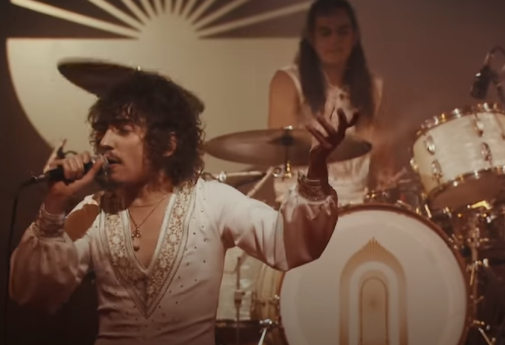 I Greta Van Fleet hanno eseguito dal vivo il nuovo singolo Heat Above: "rappresenta un momento di pace nella tempesta"