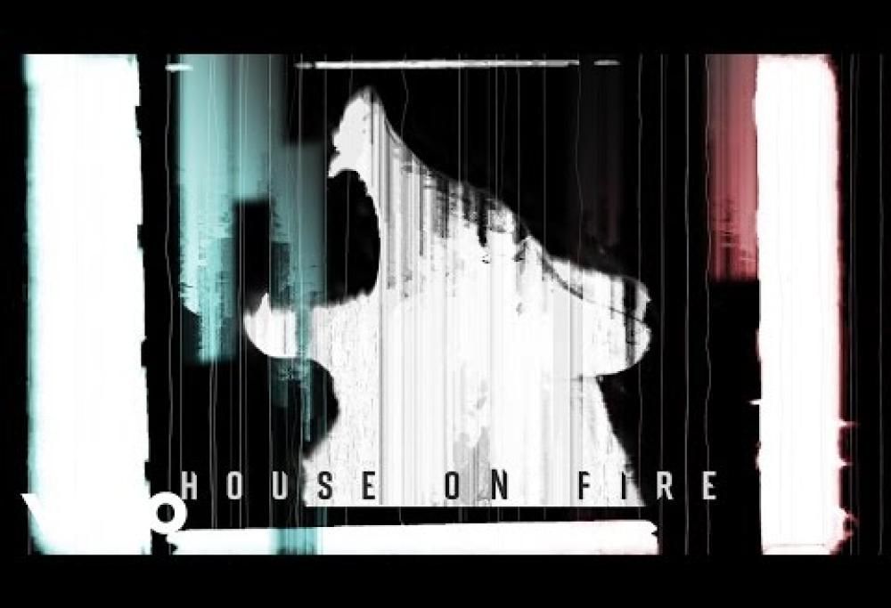 Rise Against - House On Fire