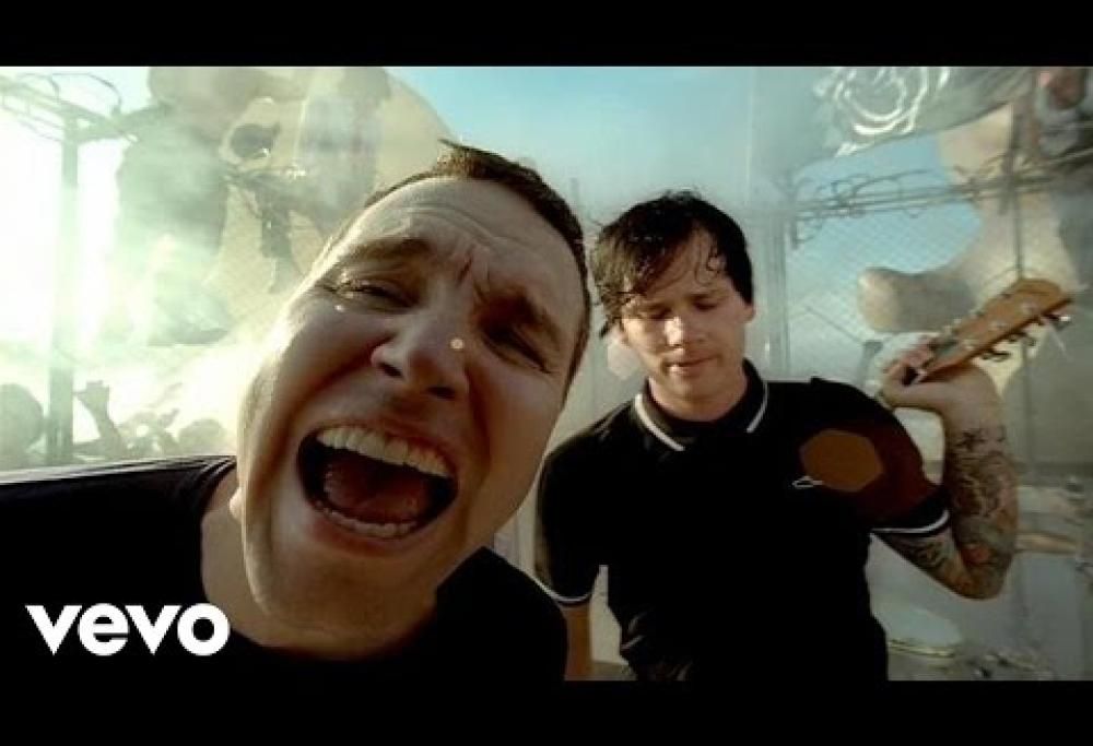 Blink-182 - Feeling This