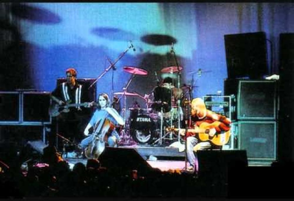 Nirvana - Where Did You Sleep Last Night (Live at Roseland Ballroom, New York)
