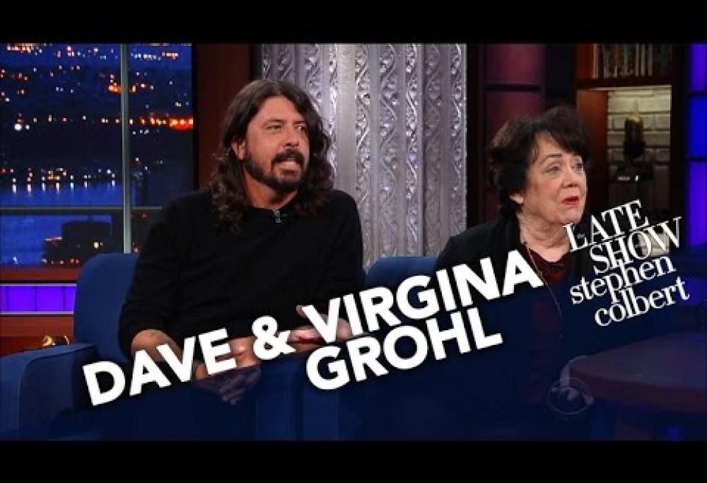 Dave Grohl e sua madre hanno parlato della morte di Kurt Cobain: guarda il video