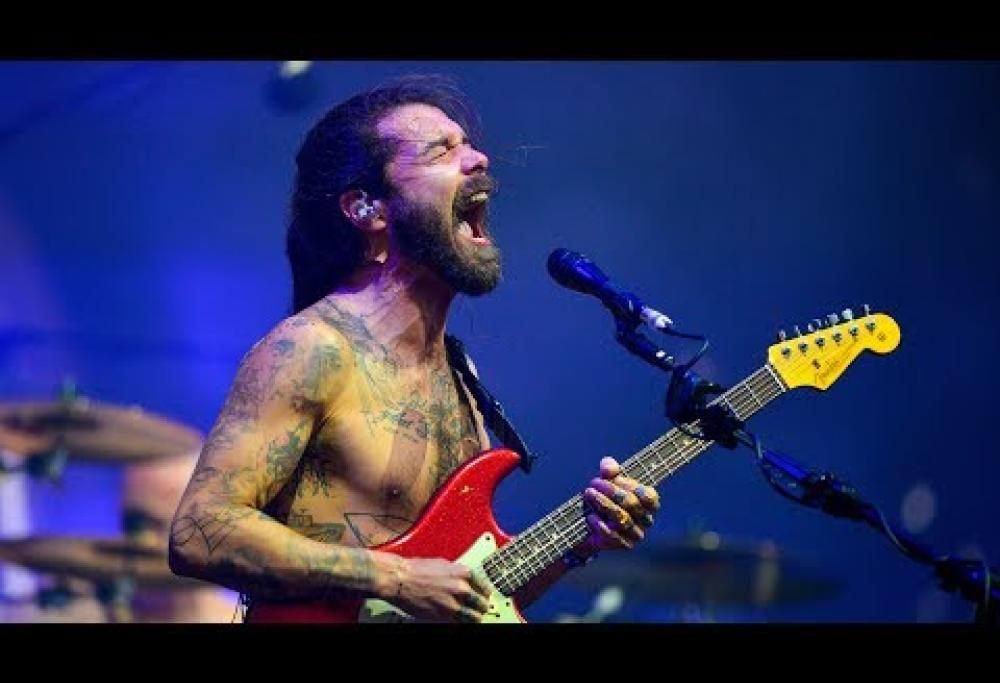 Biffy Clyro - Wolves Of Winter