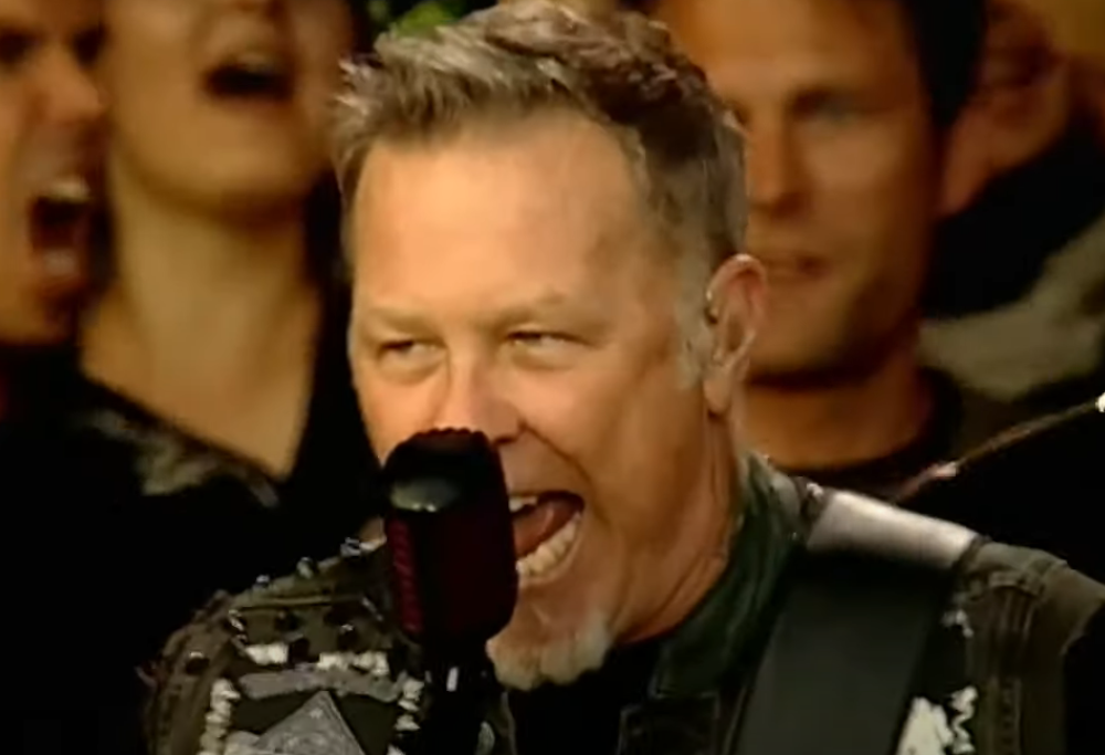Coronavirus, i Metallica pubblicano il concerto integrale di Monaco del 2015 presentato da casa da Robert Trujillo. Guardalo qui