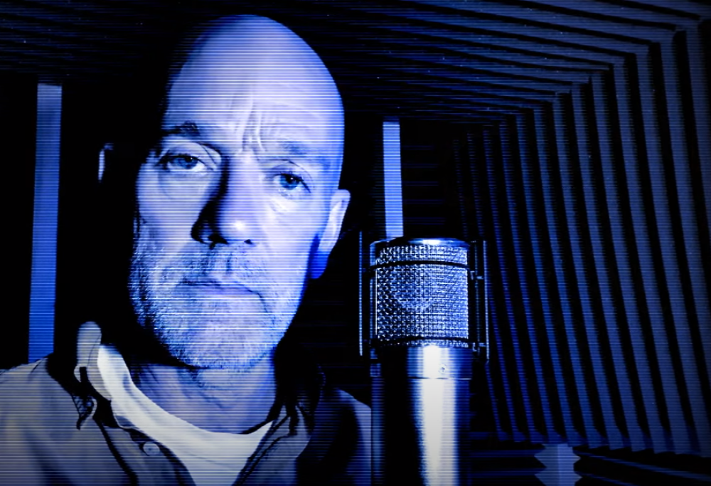Michael Stipe suona il nuovo singolo "No Time For Love Like Now" in diretta da Jimmy Fallon. Guarda il video