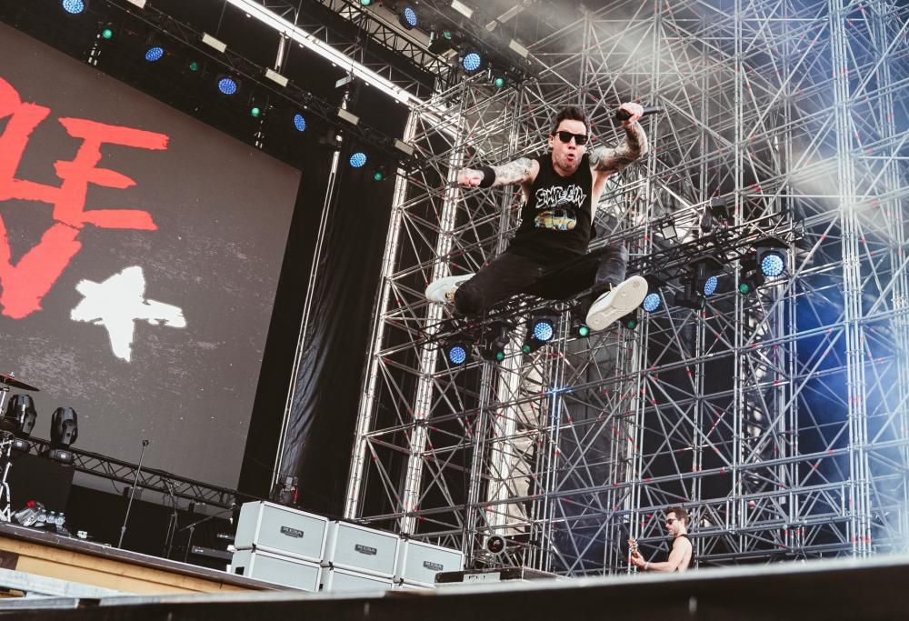 Simple Plan: guarda le foto più belle del concerto a I-Days Milano 2024