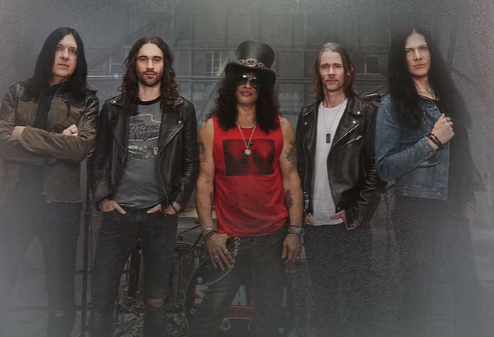 Slash ft. Myles Kennedy & The Conspirators, il nuovo singolo è "Call Off The Dogs". Ascoltalo QUI