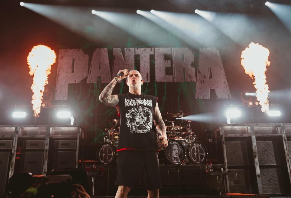 Pantera: le foto più belle e la scaletta del concerto a Bologna