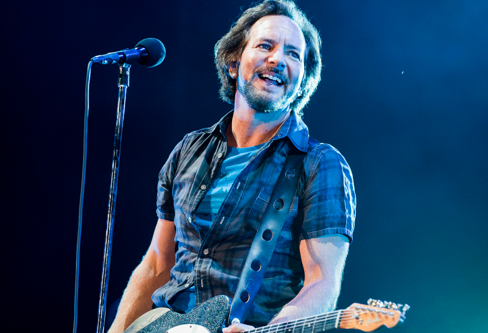 I Pearl Jam hanno pubblicato il concerto allo Stadio Olimpico di Roma del 2018. Guarda qui un estratto