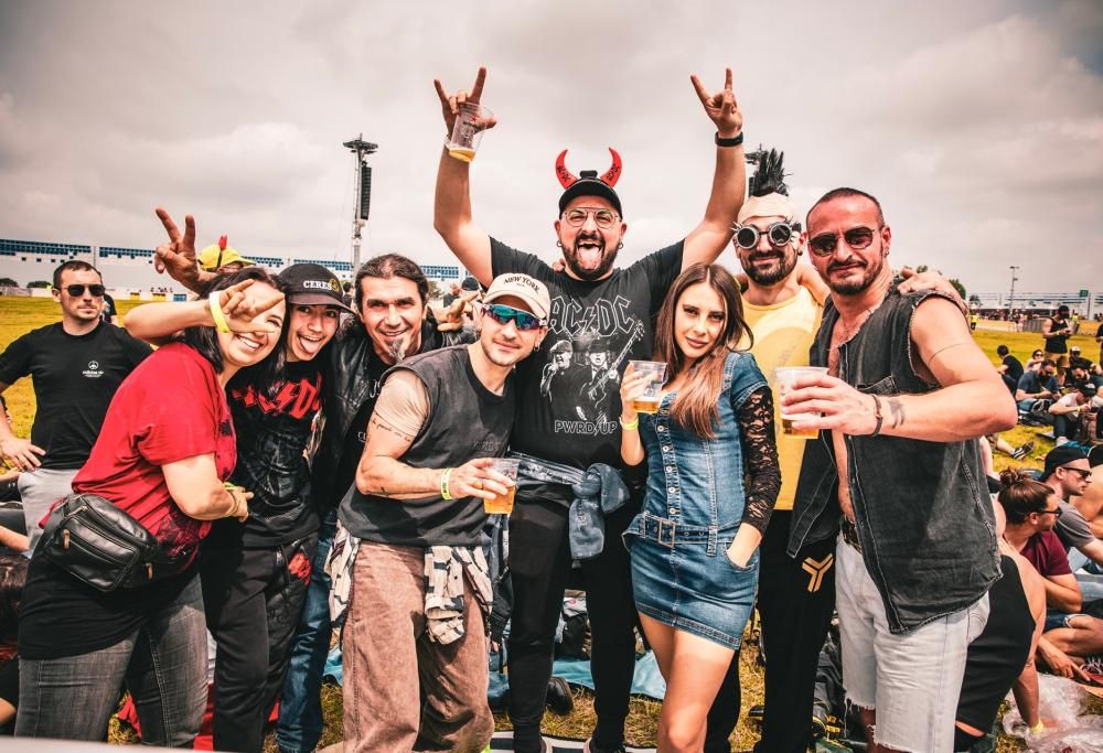 Facce da AC/DC: guarda la prima gallery del pubblico alla RCF Arena