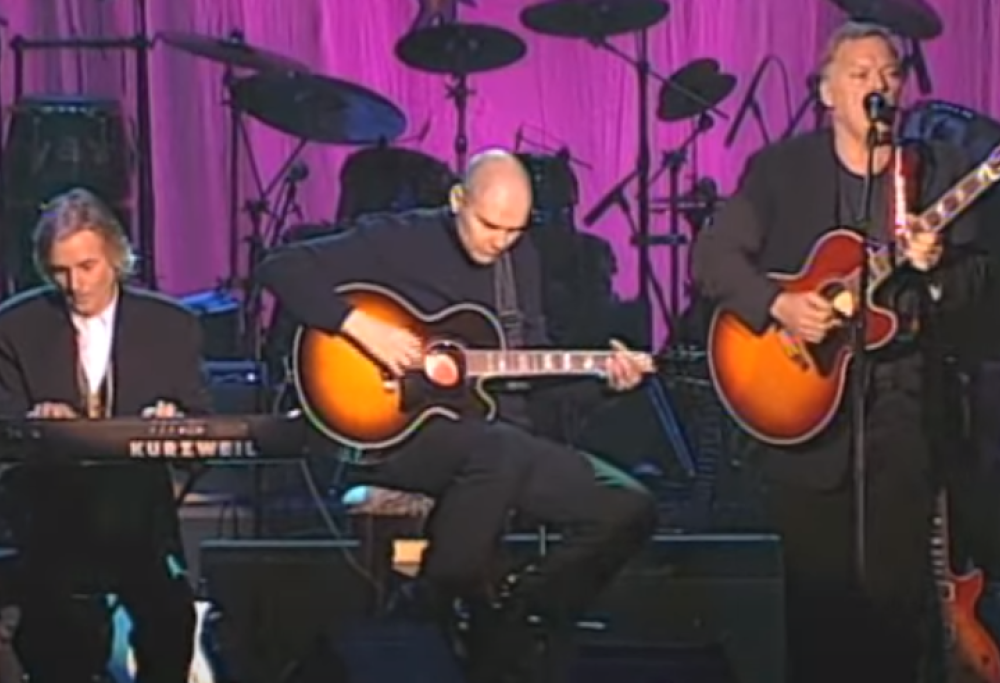 Quella volta che Billy Corgan suonò "Wish You Were Here" con i Pink Floyd. Guarda il video