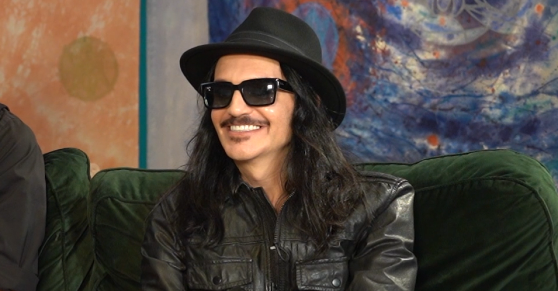 Brian Molko: "Sono stanco di essere un'icona glam. Bowie diceva: se ti senti a tuo agio, vuol dire che stai sbagliando"