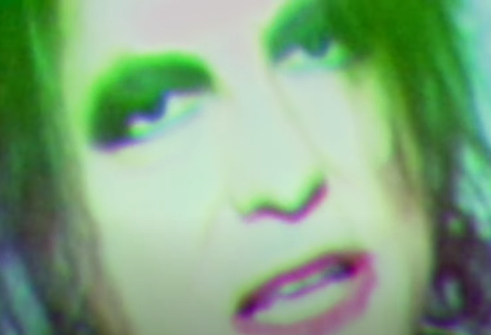 Robert Smith pubblica la sua versione (di 7 minuti) del brano How Not To Drown realizzato con i CHVRCHES. Ascoltalo qui