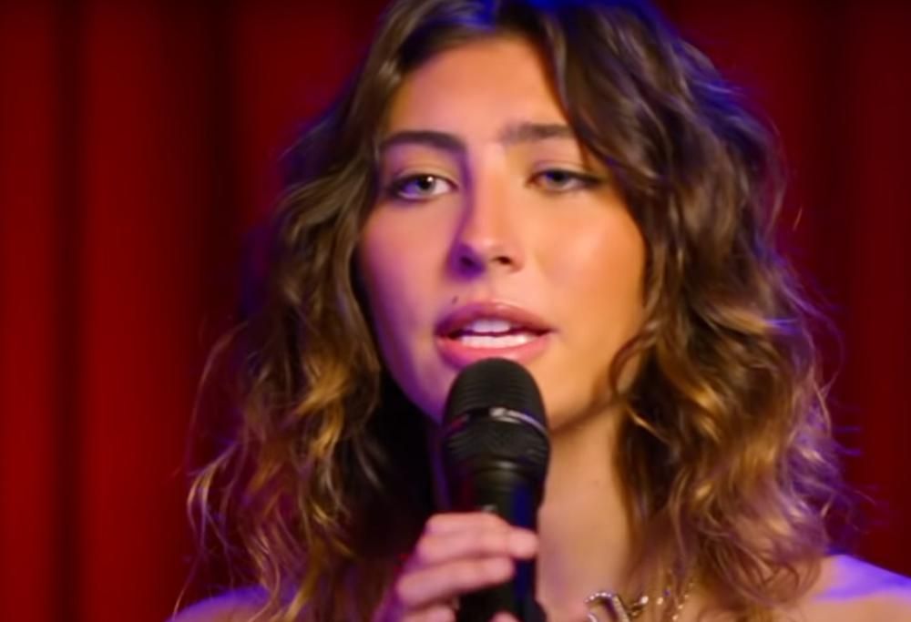 Chris Cornell, il tributo della figlia Toni da James Corden con Nothing Compares 2 U. Guarda il video