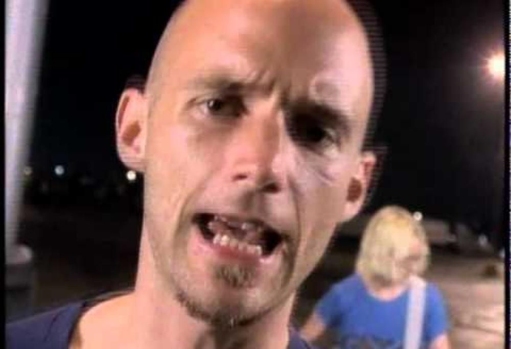 Moby - That's When I Reach For My Revolver