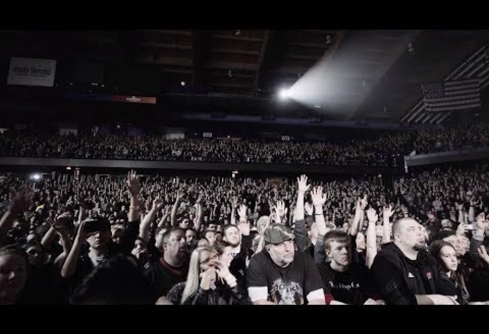 Disturbed - A Reason To Fight