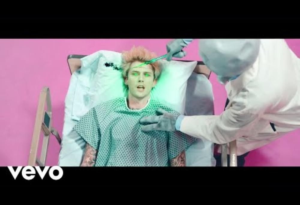 Machine Gun Kelly - Concert For Aliens